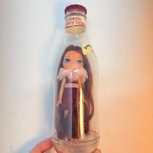 MGA Yummi-Land Soda Pop Girls Carrie Cherry Creme Doll Vintage New